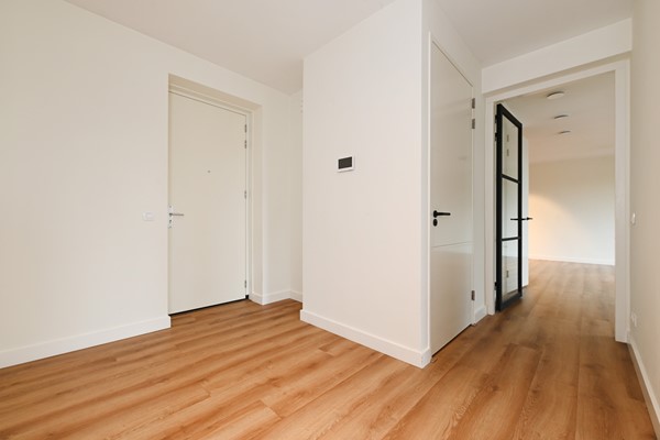 Medium property photo - Zodiakplein 93, 2516 CH Den Haag